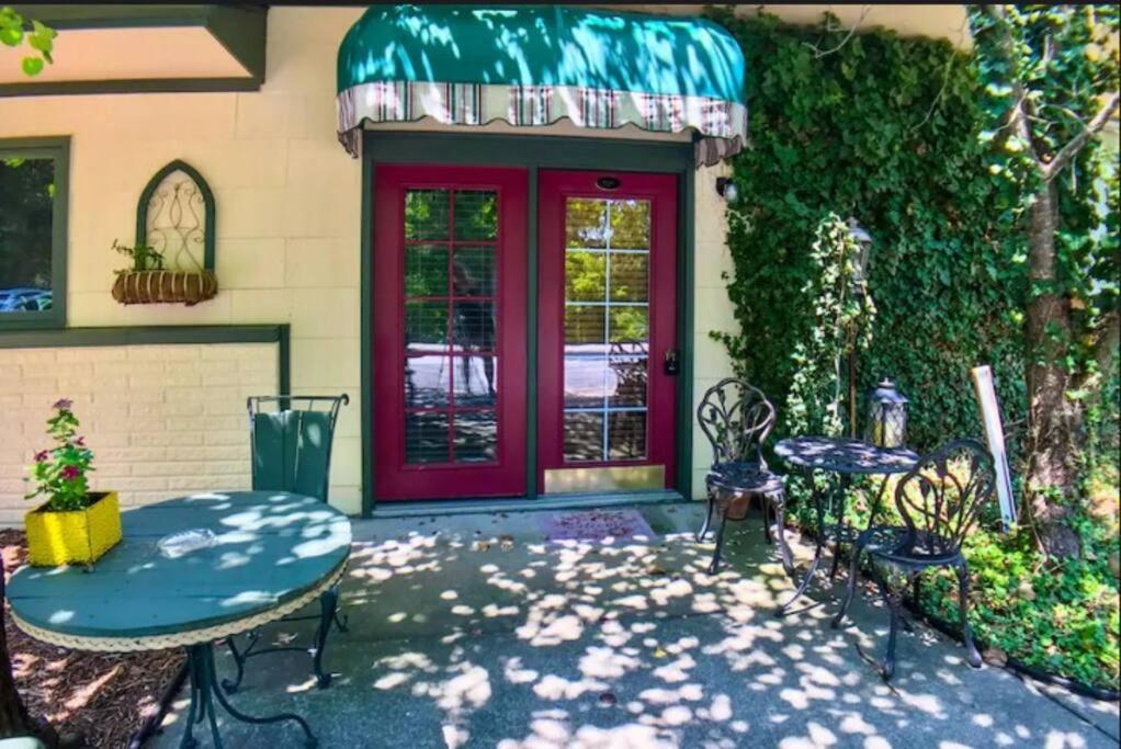 Suite Dreams 101 - Tradewinds Eureka Springs Exteriör bild